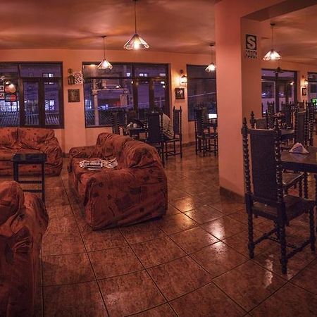 Ebony Hotel Huaraz  Buitenkant foto
