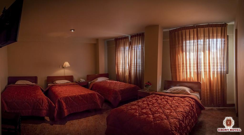 Ebony Hotel Huaraz  Buitenkant foto