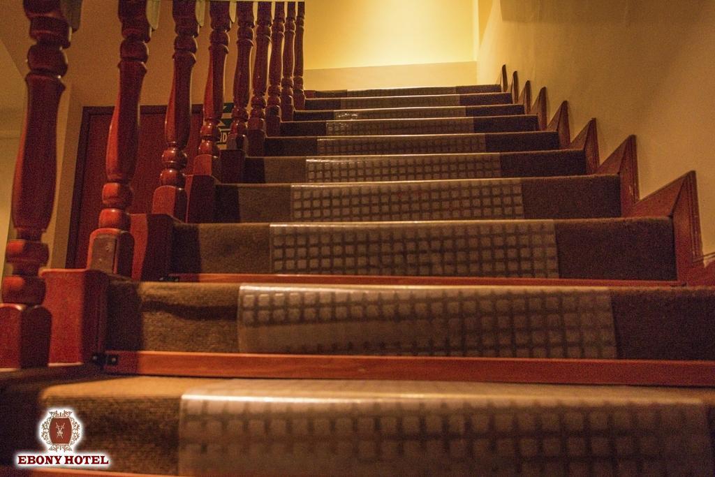 Ebony Hotel Huaraz  Buitenkant foto