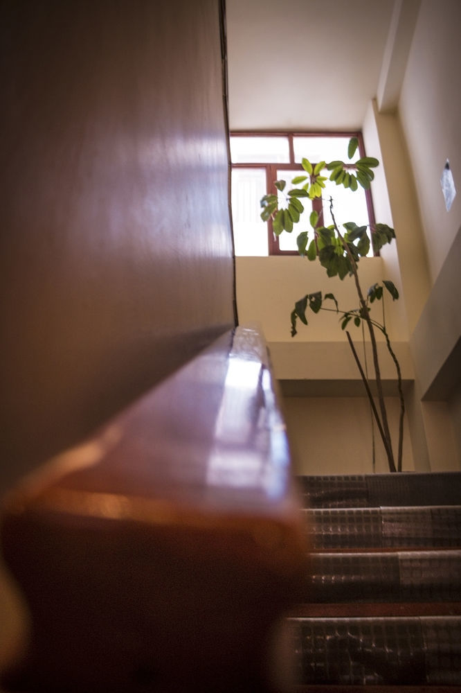 Ebony Hotel Huaraz  Buitenkant foto